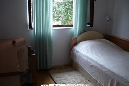 Apartment Puhalovic Emil foto 4