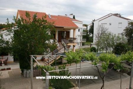 Appartements Ivan  Petrcane Kroatien