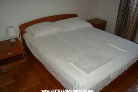 Apartment Holiday Haus Studeny foto 4