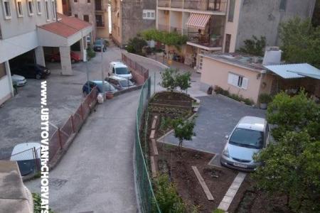 Olga apartmani Podgora Kroatien
