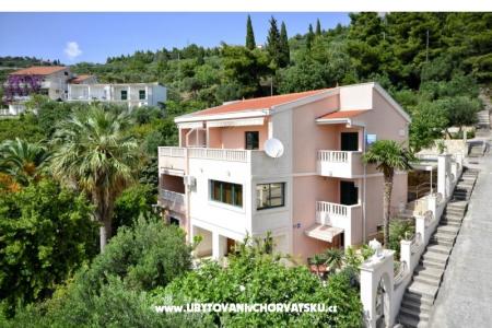 Villa Dado Podgora Kroatien