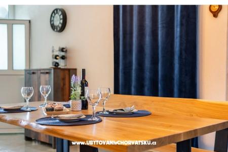 Appartements Stanka Podstrana Kroatien
