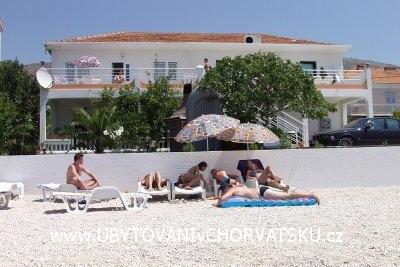 Ferienwohnungen Antonia Podstrana Kroatien