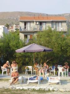 Beach Ferienwohnungen Toni Podstrana Kroatien