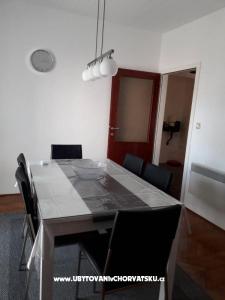 Apartment Julka Primosten Kroatien