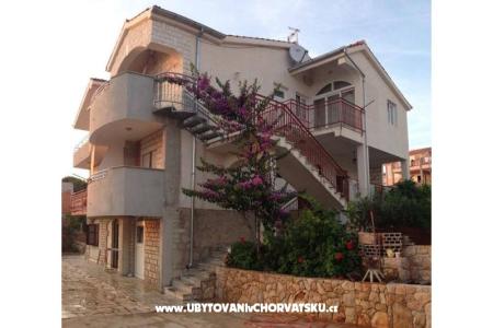 Appartements Lorento Primosten Kroatien