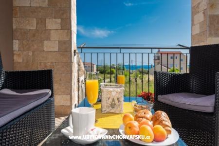 Ferienhaus Rose Privlaka Kroatien