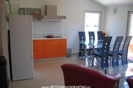 Apartment v Pule foto 5