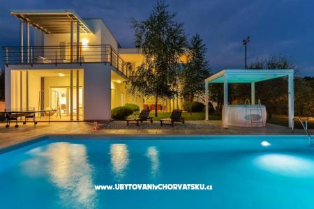 Villa Smrikve Lounge Pula Kroatien