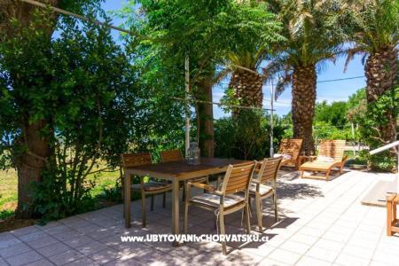 Ferienwohnungen Villa Seka pool &amp; sauna foto 4