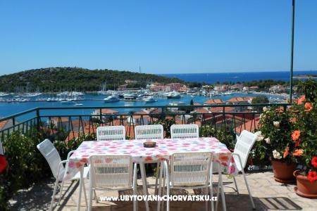 Appartements Karabatić Rogoznica Kroatien