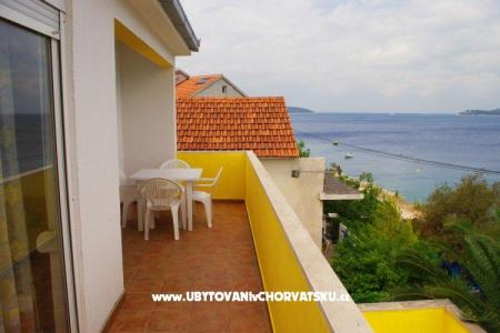 Appartements Nuić foto 3