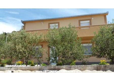Appartements Pejo Rogoznica Kroatien