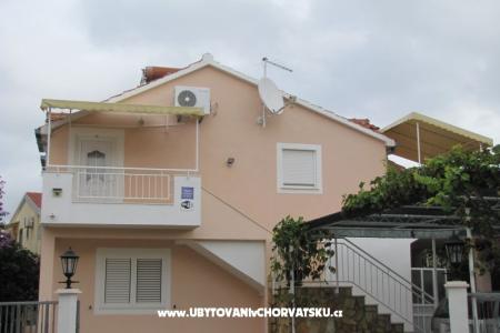 Appartements Škarpa Rogoznica Kroatien