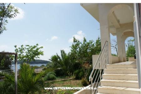 Ferienwohnungen  Villa Rosina  foto 4