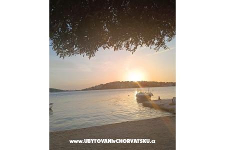 Ferienwohnungen Garija Rogoznica Kroatien