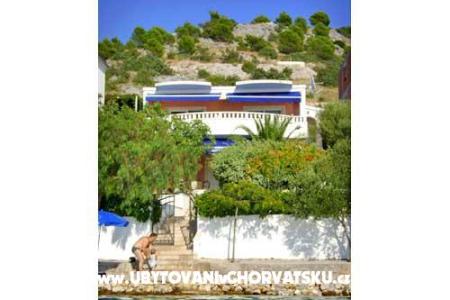 Holiday home - Ferienwohnungen Rajčić foto 2