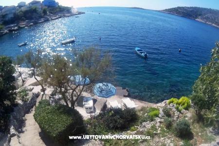 Ferienhaus Adriana Rogoznica Kroatien