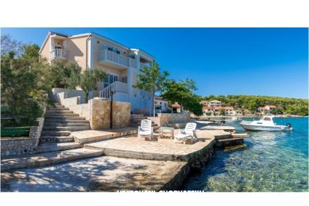 Villa Zdenka Rogoznica Kroatien