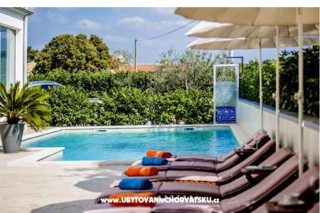 Appartements Kimi with swimming pool  Rovinj Kroatien