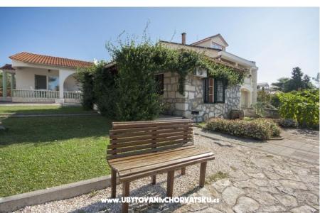 Venesa Appartements Sibenik Kroatien