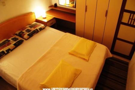 Villa KOMOD Ferienwohnungen foto 4
