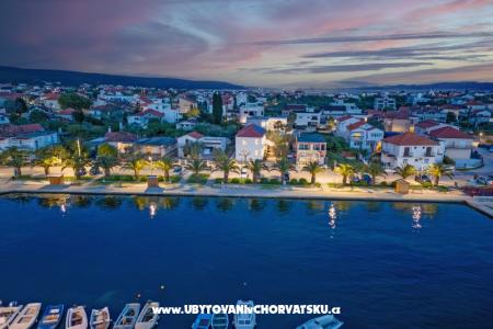 Design Appartements Dijan foto 4