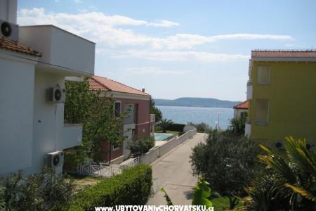 Appartements Nadinić foto 2
