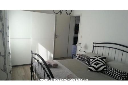 Appartements i kuće Dolac foto 5