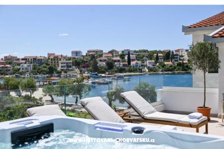 Villa Rozana-wellness apartments Trogir Kroatien