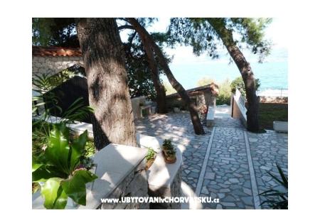 Ferienwohnungen-cupic-trogir.com foto 4