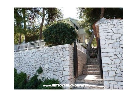 Ferienwohnungen-cupic-trogir.com foto 5