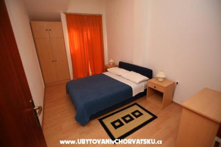 Ferienwohnungen Ivan Seget Vranjica foto 4