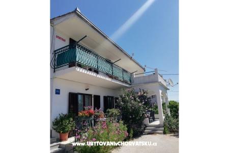 Ferienwohnungen Santic foto 2