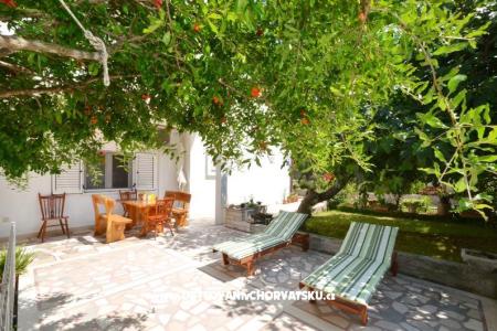 Dorotea Trogir Kroatien