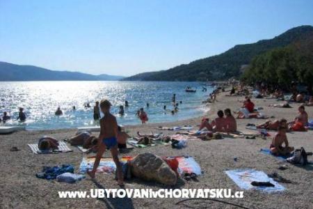 Appartements &amp; Zimmers Jelavić foto 5