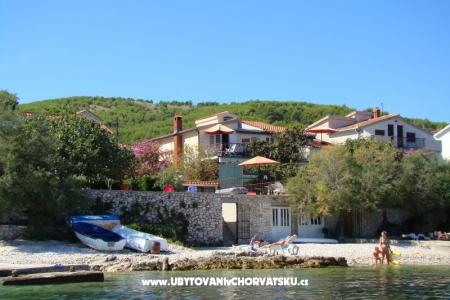 Ferienwohnungen Villa Milena foto 4