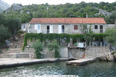 Ferienhaus Katija foto 2