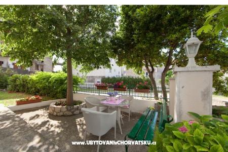 Appartements Svjetlana i Ivo Mravičić foto 3