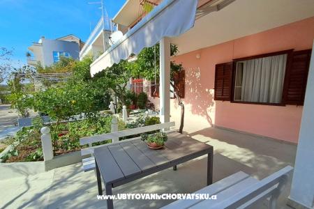 Olive Appartement and Zimmers foto 4