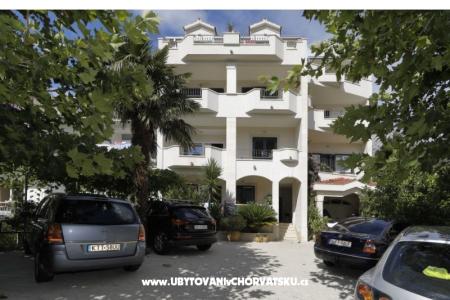 Vila Lili Tucepi Kroatien