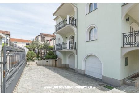 Apartmentts Muzic foto 2