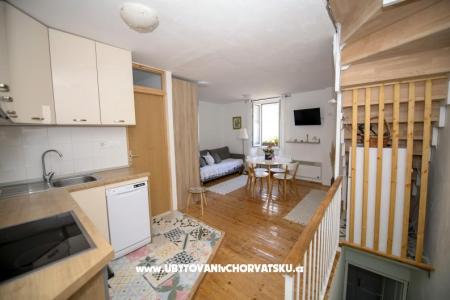 Apartment AndriNa  Vis foto 2