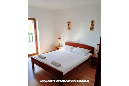 Apartment Željko Vodice Kroatien