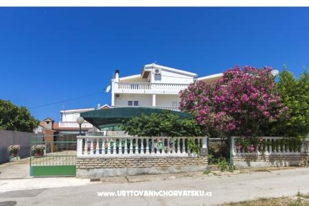 Appartements Alaga Vodice Kroatien