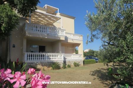 Appartements Cvita Vodice Kroatien