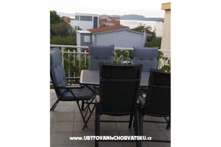 Ferienwohnungen Milka-Jure Srima-Vodice foto 5