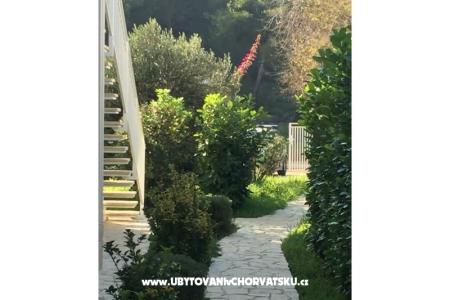 Ferienwohnungen Villa Tribunj foto 5