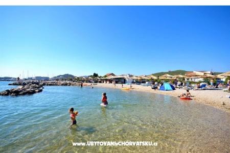 Iva Appartements foto 5