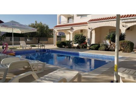 Villa Tomislav  Vodice Kroatien